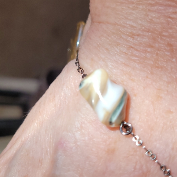 White House Black Market beaded 30" necklace - Picture 8 of 9